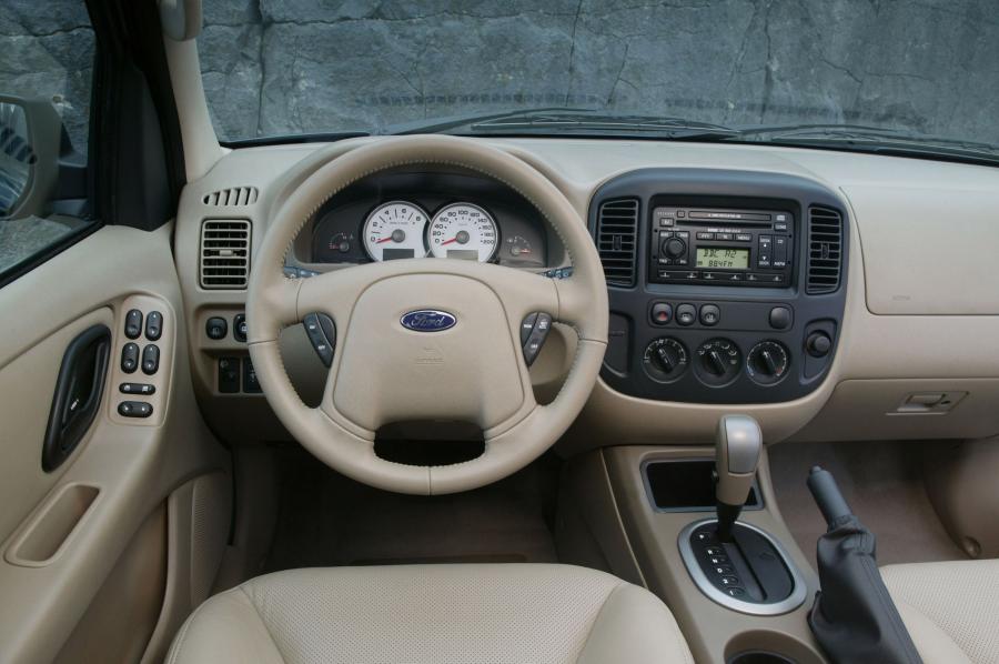  Ford Maverick 2001 года  (фото 5 из 70)